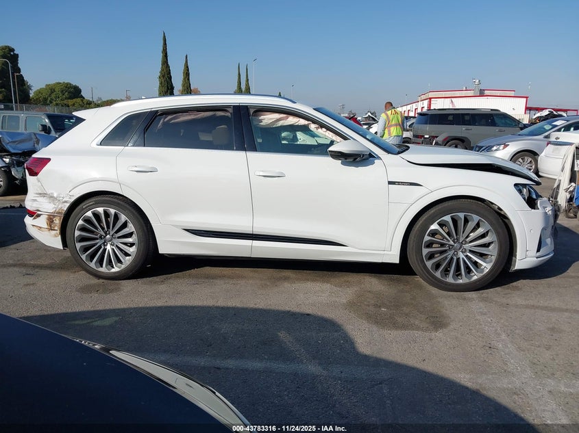 2019 Audi E-Tron Premium Plus VIN: WA1VABGE3KB018994 Lot: 43783316