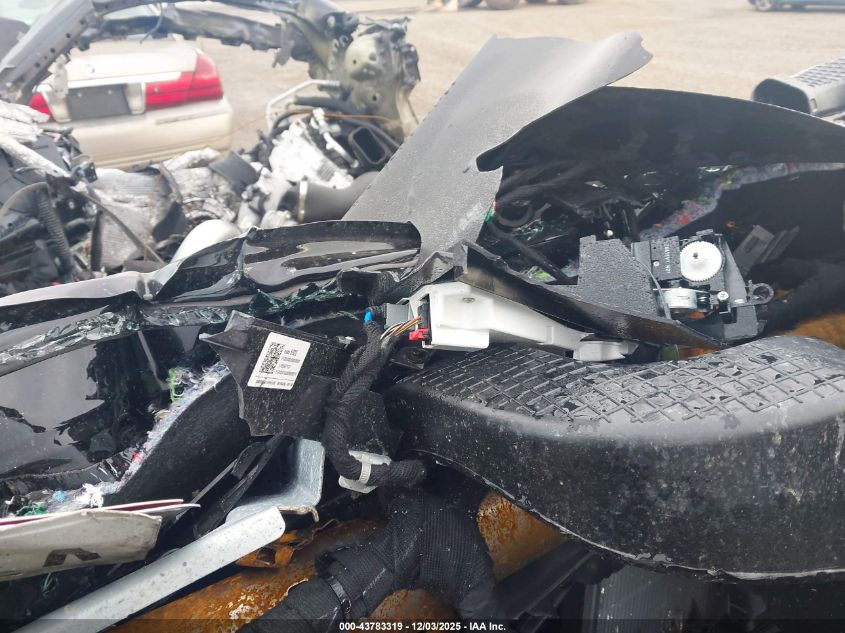 2025 GMC Sierra 2500Hd 4Wd Standard Bed Denali Ultimate VIN: 1GT4UXEY0SF162742 Lot: 43783319