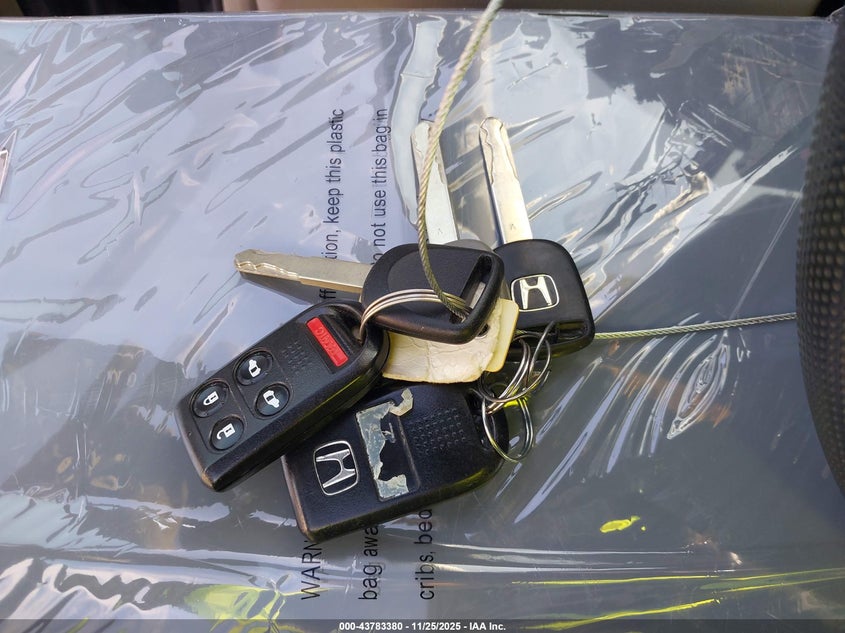 2005 Honda Odyssey Ex-L VIN: 5FNRL386X5B412931 Lot: 43783380