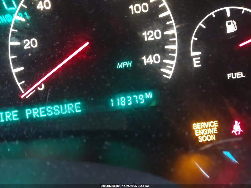 2005 Cadillac Deville Dts VIN: 1G6KF57915U173814 Lot: 43783382