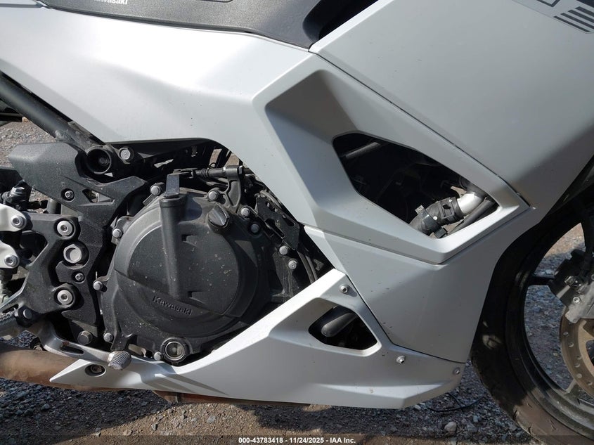 2025 Kawasaki Ex500 H VIN: ML5EXGH10SDA34018 Lot: 43783418