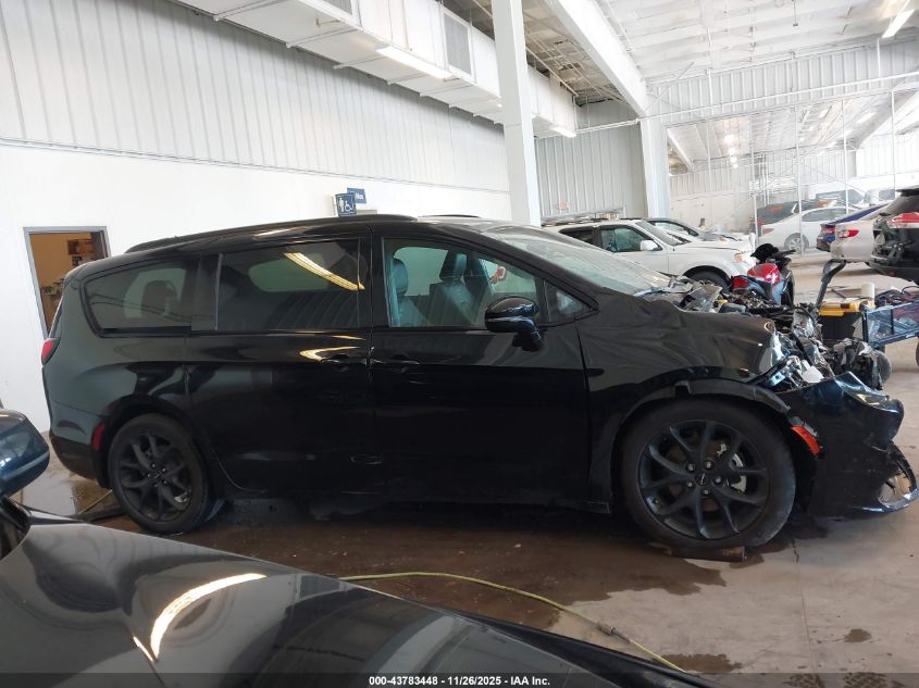 2024 Chrysler Pacifica Touring L VIN: 2C4RC1BG8RR180524 Lot: 43783448