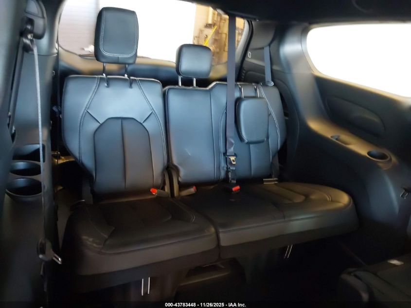 2024 Chrysler Pacifica Touring L VIN: 2C4RC1BG8RR180524 Lot: 43783448