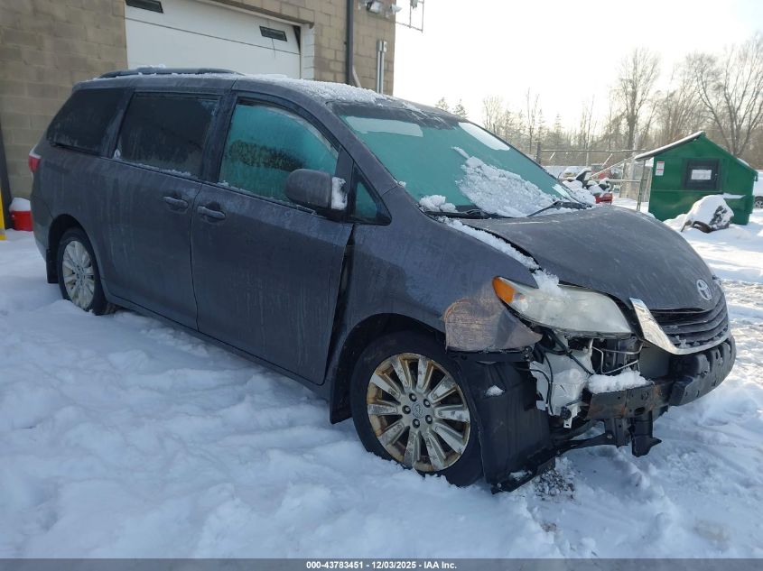TOYOTA SIENNA LE 7 PASSENGER