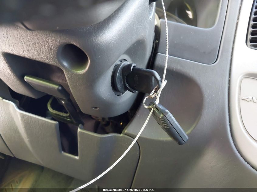 2006 Ford Escape VIN: 1FMYU93146KA72425 Lot: 43783506