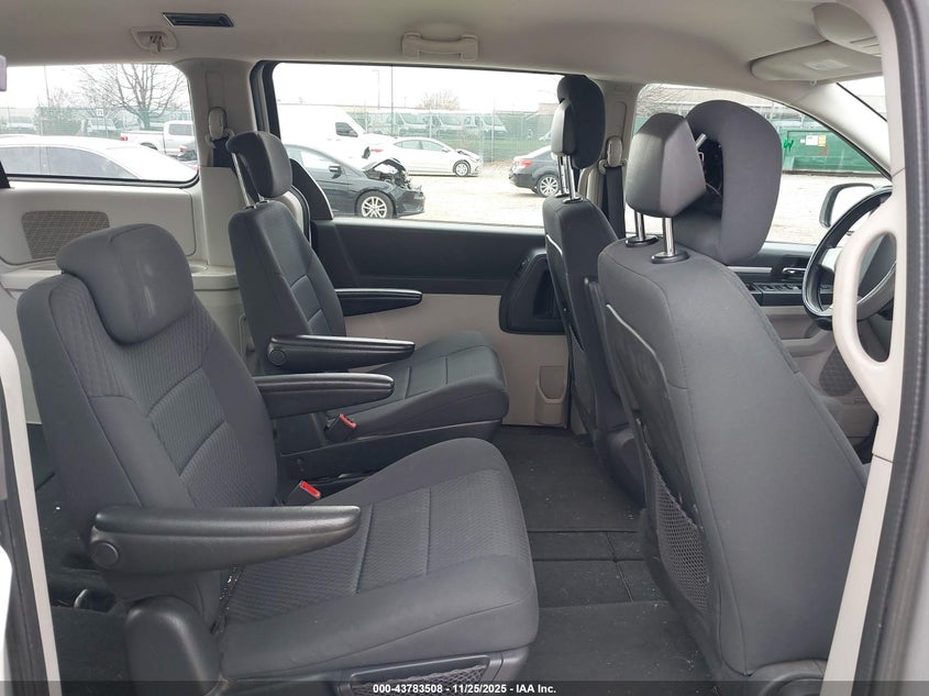 2010 Dodge Grand Caravan Se VIN: 2D4RN4DE7AR371222 Lot: 43783508