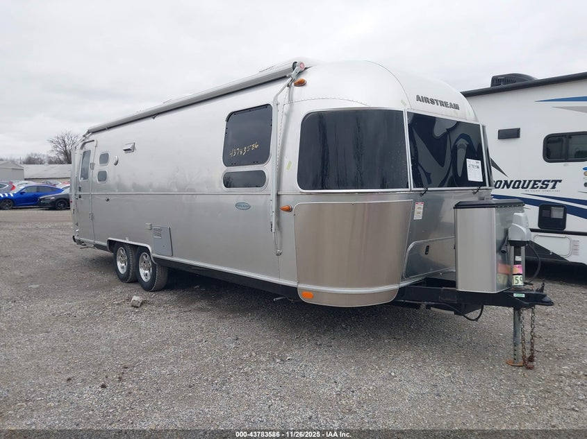 AIRSTREAM FLYING CLOUD 2018. Lot# 43783586. VIN 1STT9YL28JJ541924. Photo 1