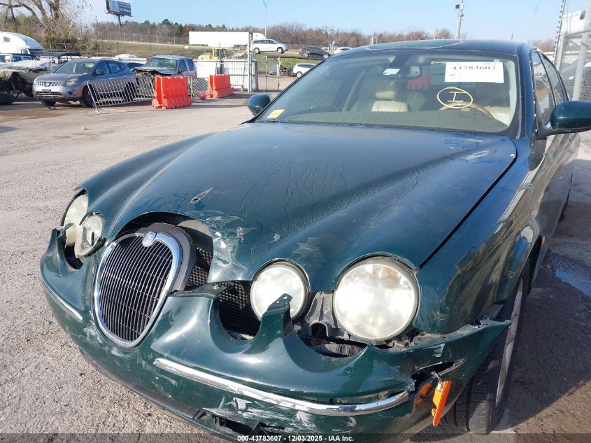 2005 Jaguar S-Type 4.2L V8 VIN: SAJWA01U75HN13555 Lot: 43783607
