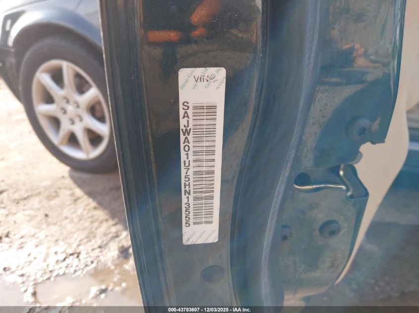 2005 Jaguar S-Type 4.2L V8 VIN: SAJWA01U75HN13555 Lot: 43783607