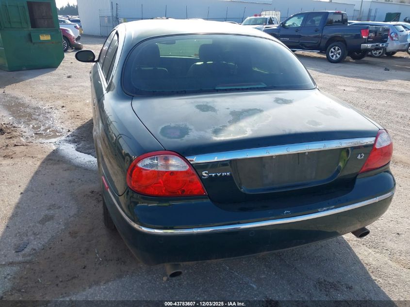 2005 Jaguar S-Type 4.2L V8 VIN: SAJWA01U75HN13555 Lot: 43783607