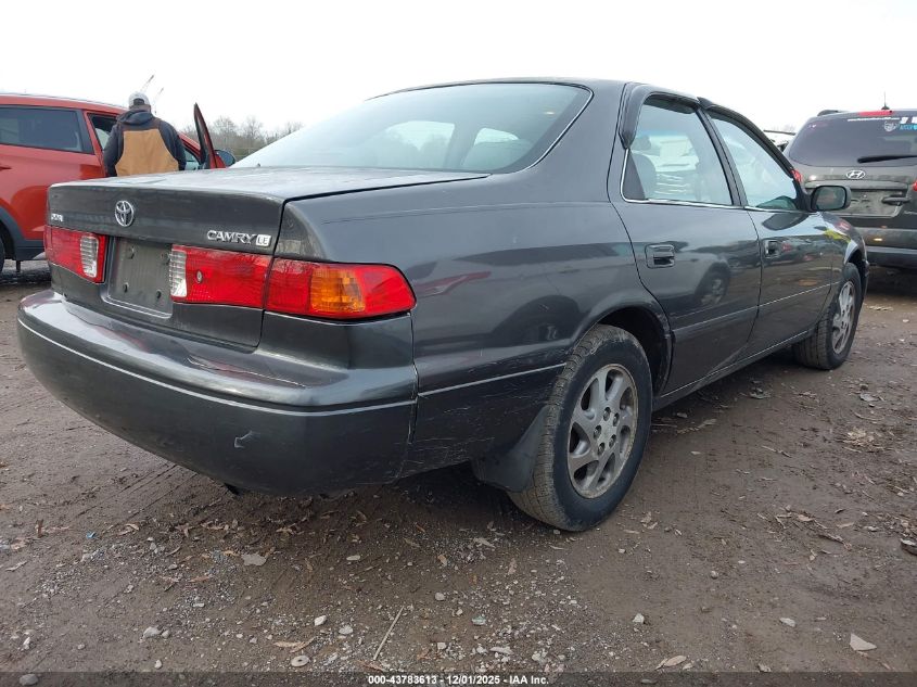 4T1BG22K7YU987906 2000 TOYOTA CAMRY photo no. 4