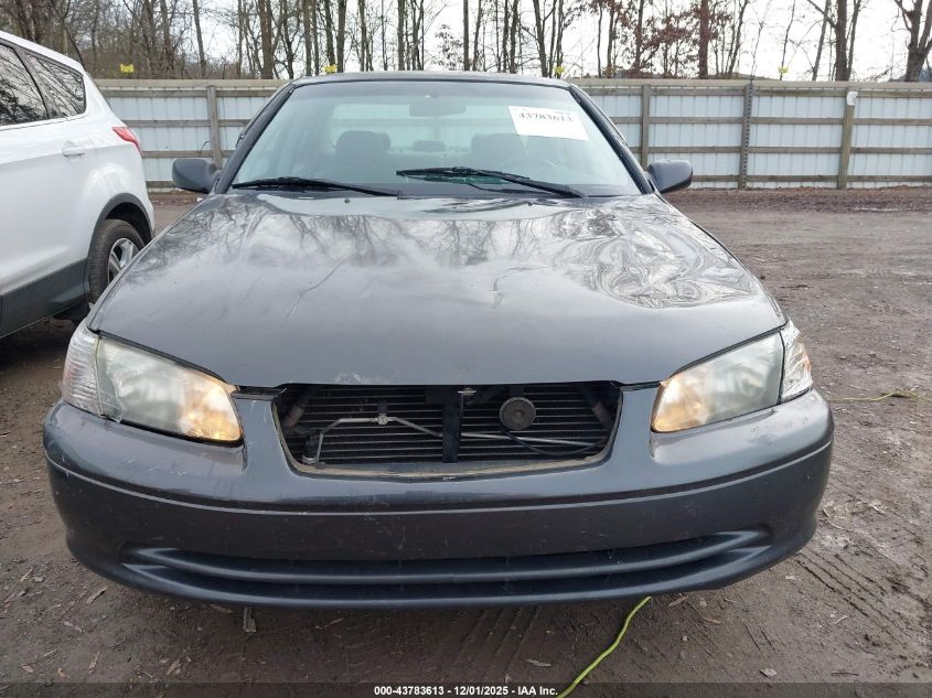 2000 Toyota Camry VIN: 4T1BG22K7U987906 Lot: 43783613