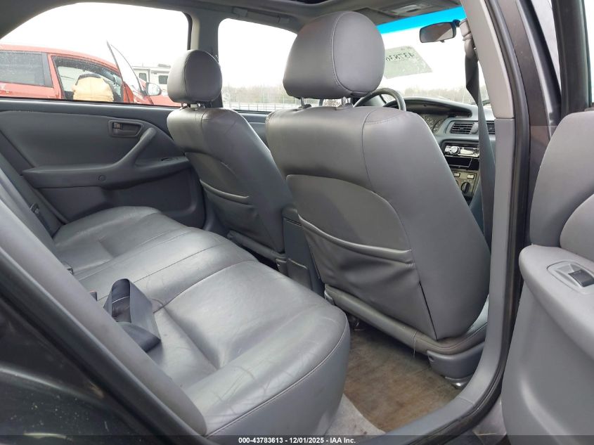 2000 Toyota Camry VIN: 4T1BG22K7U987906 Lot: 43783613