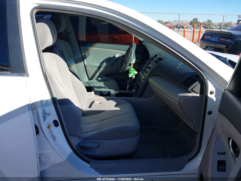 2009 Toyota Camry Le