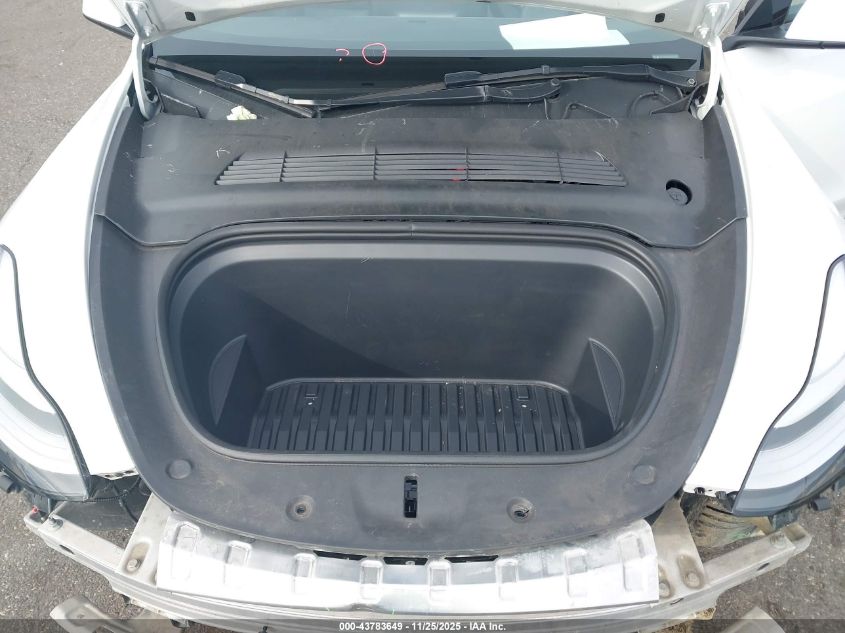 2022 Tesla Model Y Long Range Dual Motor All-Wheel Drive VIN: 7SAYGDEE6NA013287 Lot: 43783649