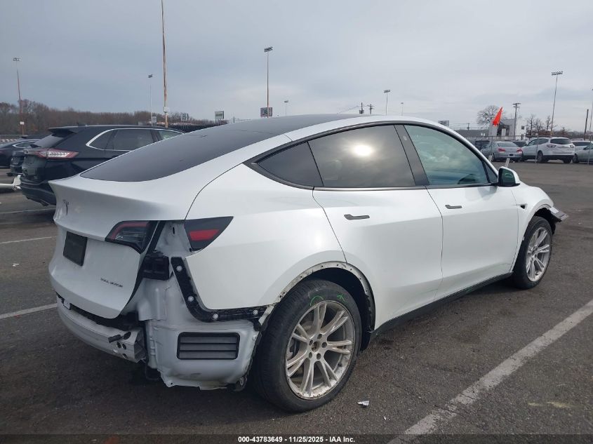 2022 Tesla Model Y Long Range Dual Motor All-Wheel Drive VIN: 7SAYGDEE6NA013287 Lot: 43783649