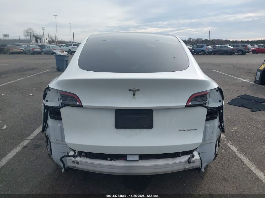 2022 Tesla Model Y Long Range Dual Motor All-Wheel Drive VIN: 7SAYGDEE6NA013287 Lot: 43783649