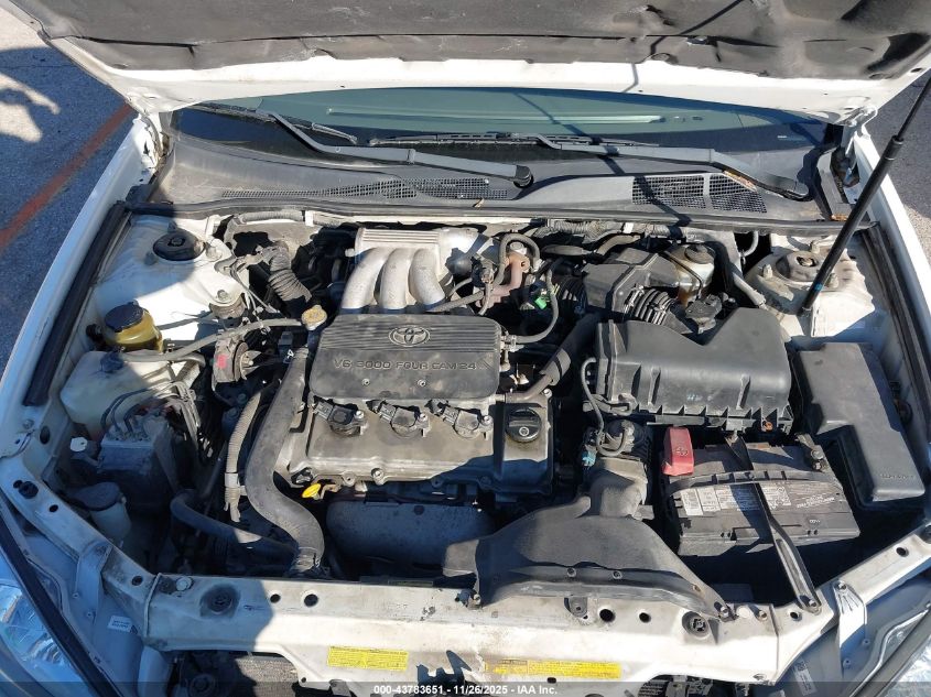 2002 Toyota Camry Xle V6 VIN: 4T1BF30K62U033327 Lot: 43783651