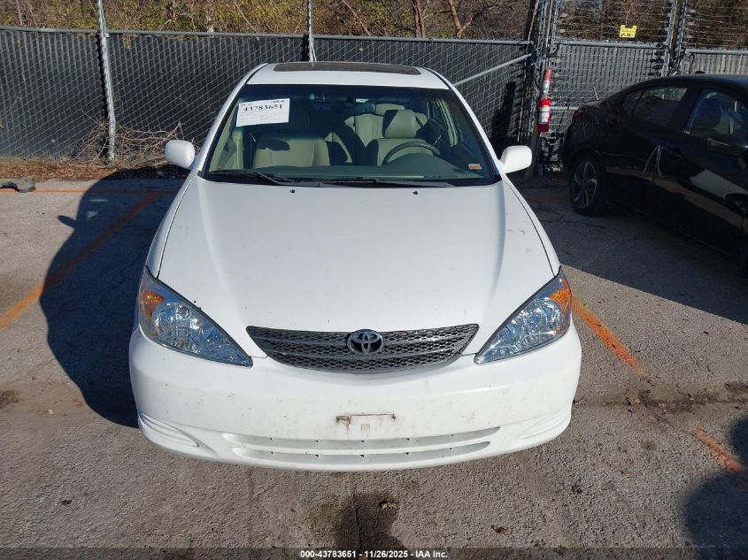 2002 Toyota Camry Xle V6 VIN: 4T1BF30K62U033327 Lot: 43783651