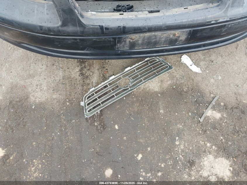 2000 Toyota Camry Ce VIN: 4T1BG22K9YU935399 Lot: 43783696