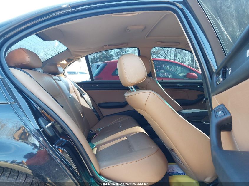 2002 BMW 325I VIN: WBAET37432NG71207 Lot: 43783700