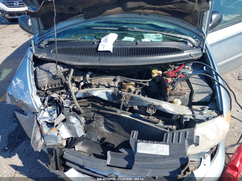 2005 Chrysler Town & Country VIN: 1C4GP45R65B344839 Lot: 43783732