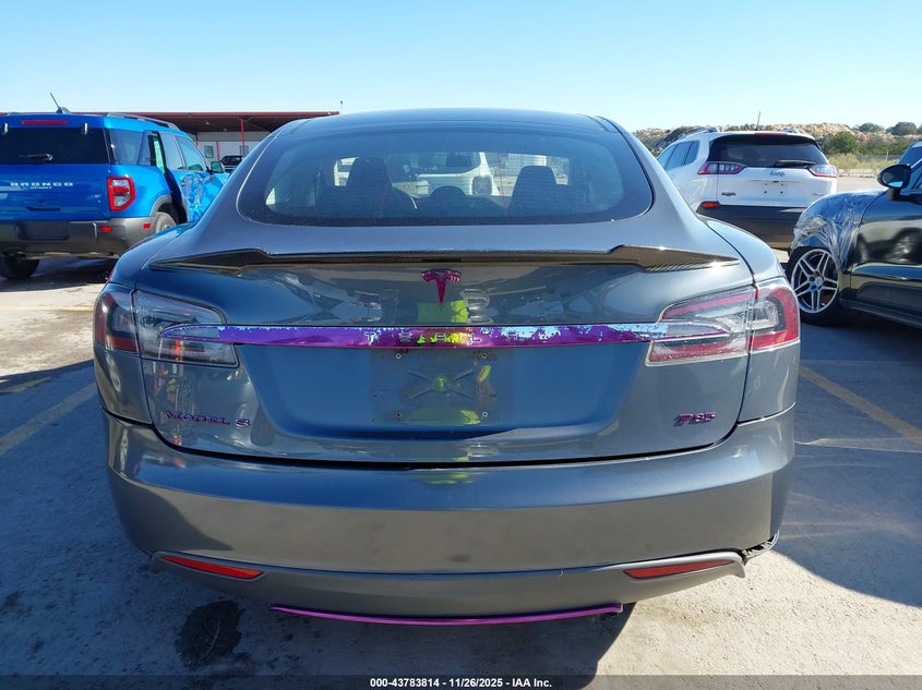 2013 Tesla Model S Performance VIN: 5YJSA1CP3DFP06231 Lot: 43783814