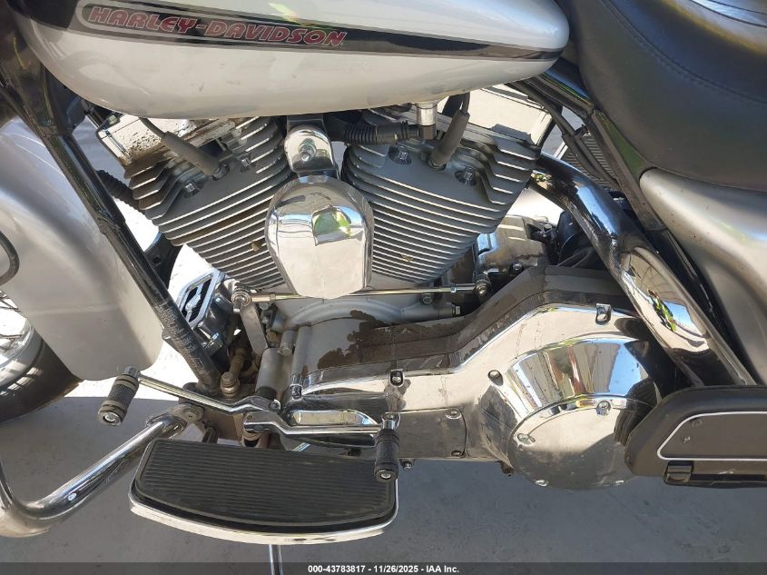 2006 Harley-Davidson Fltri VIN: 1HD1FSW336Y655861 Lot: 43783817