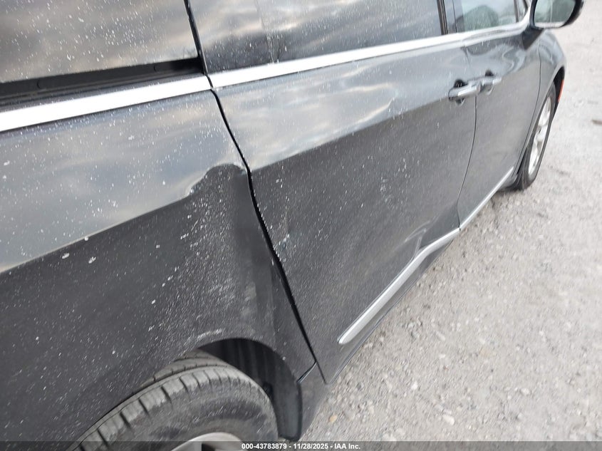 2020 Chrysler Pacifica Limited VIN: 2C4RC1GG2LR266914 Lot: 43783879