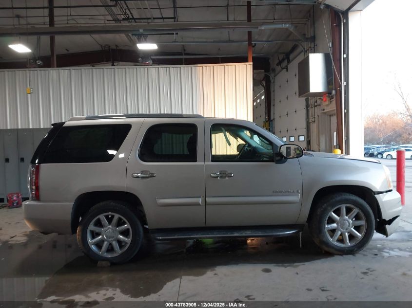 2007 GMC Yukon Denali VIN: 1GKFK63897J155826 Lot: 43783905
