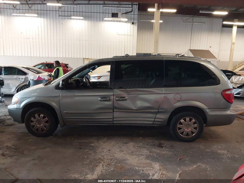 2004 Chrysler Town & Country Limited VIN: 2C8GP64L94R575600 Lot: 43783937