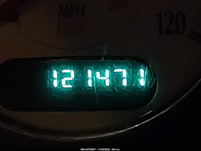 2004 Chrysler Town & Country Limited VIN: 2C8GP64L94R575600 Lot: 43783937