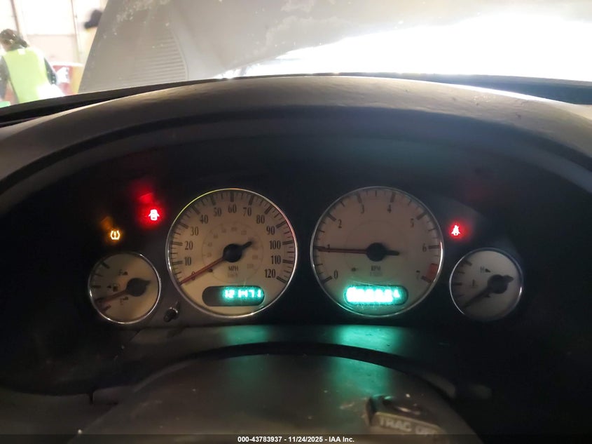 2004 Chrysler Town & Country Limited VIN: 2C8GP64L94R575600 Lot: 43783937