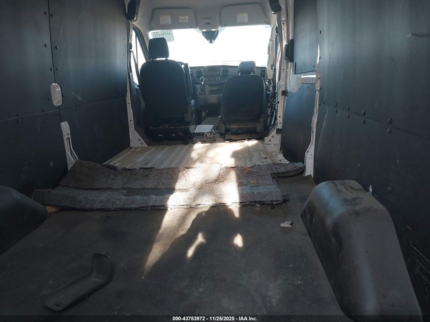 2023 Ford Transit-250 VIN: 1FTBR2C82PKC00811 Lot: 43783972