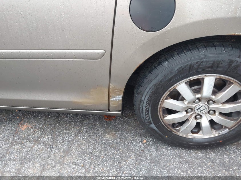 2009 Honda Odyssey Ex VIN: 5FNRL38429B050890 Lot: 43784013