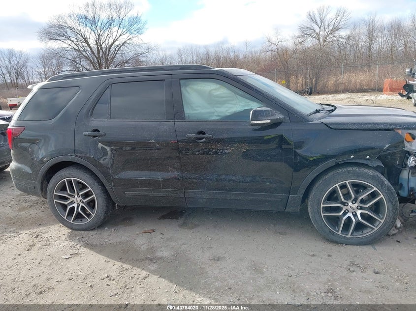 2018 Ford Explorer Sport VIN: 1FM5K8GT2JGB02273 Lot: 43784020