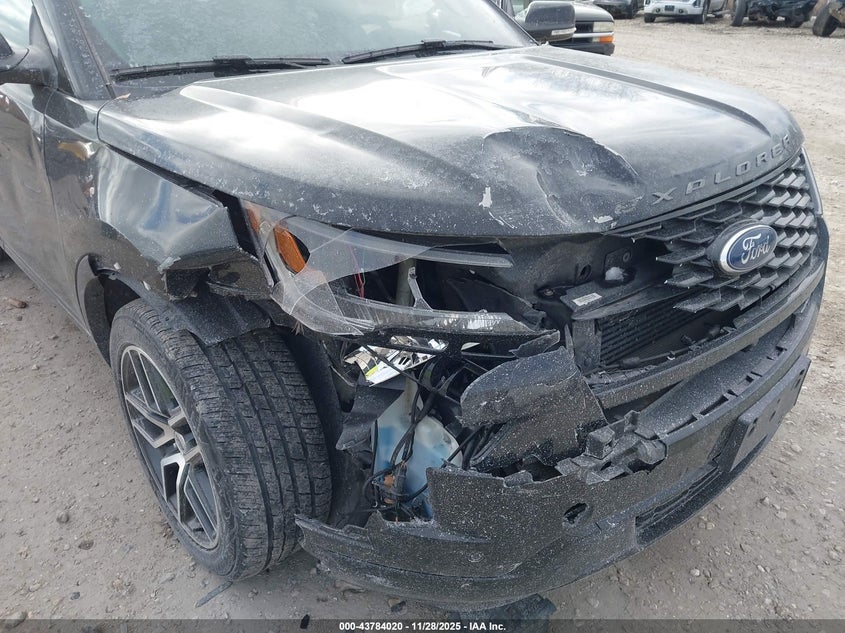 2018 Ford Explorer Sport VIN: 1FM5K8GT2JGB02273 Lot: 43784020