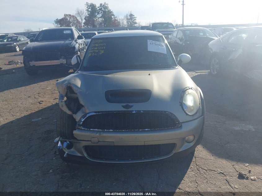 2008 Mini Cooper S VIN: WMWMF73568TV36443 Lot: 43784028