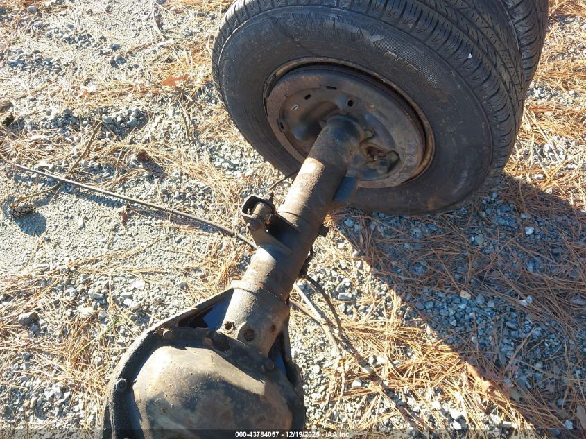 1995 Axel Equipment VIN: 3670660 Lot: 43784057