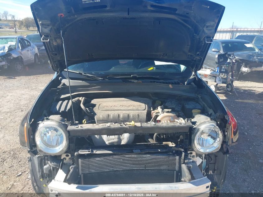 2017 Jeep Renegade Altitude 4X4 VIN: ZACCJBBB2HPG21847 Lot: 43784081