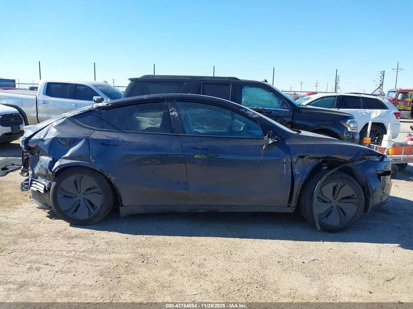 2026 Tesla Model Y Long Range Dual Motor All-Wheel Drive/Long Range Launch Series VIN: 7SAYGDEE2TA396741 Lot: 43784084