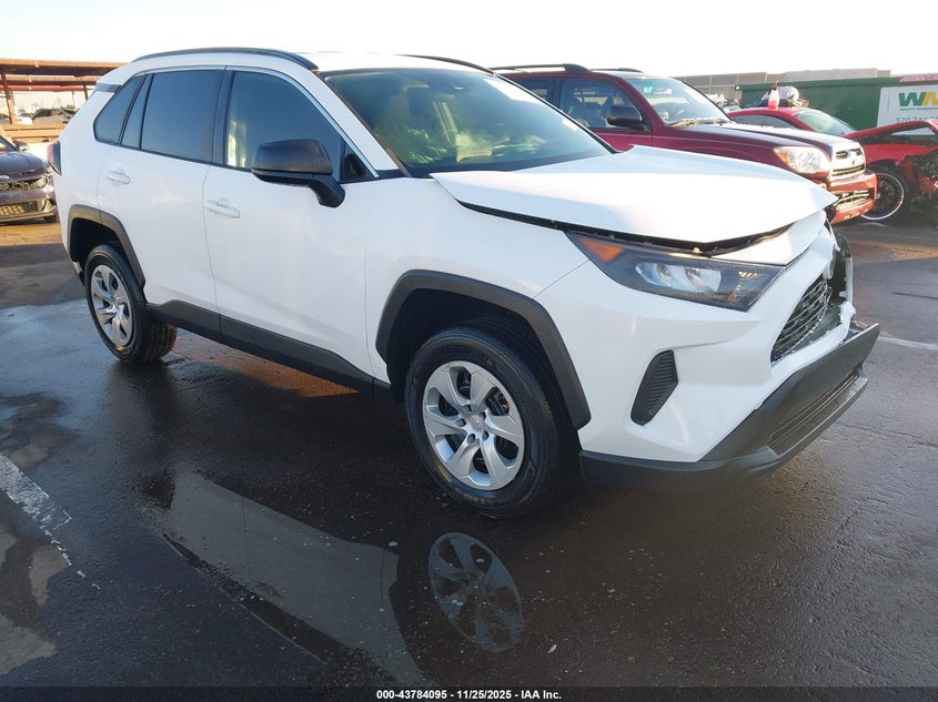 TOYOTA RAV4 LE
