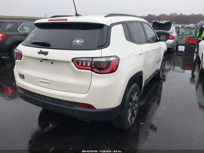 3C4NJDEB4MT561654 2021 JEEP COMPASS photo no. 4