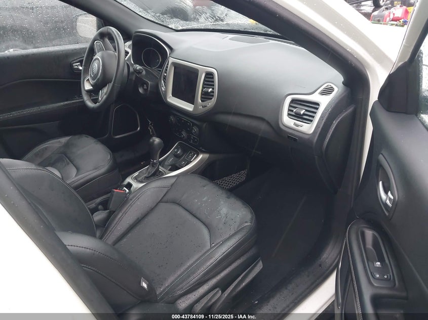 3C4NJDEB4MT561654 2021 JEEP COMPASS photo no. 5