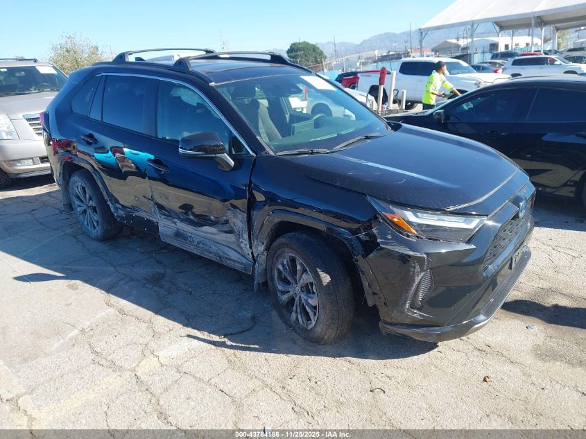 TOYOTA RAV4 HYBRID SE