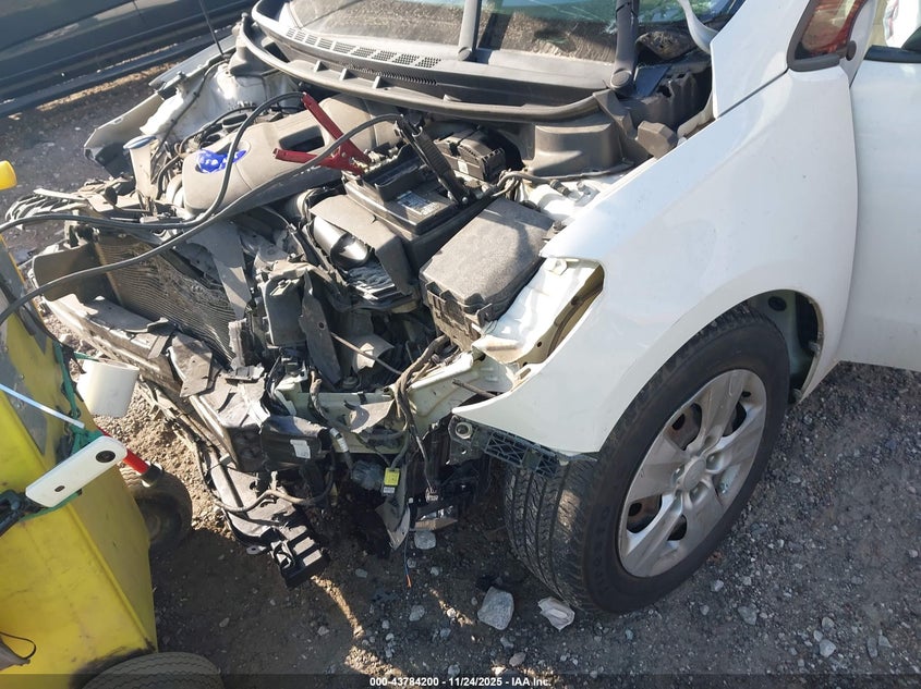 2005 Toyota Camry Le VIN: 4T1BE30K15U622714 Lot: 43784200