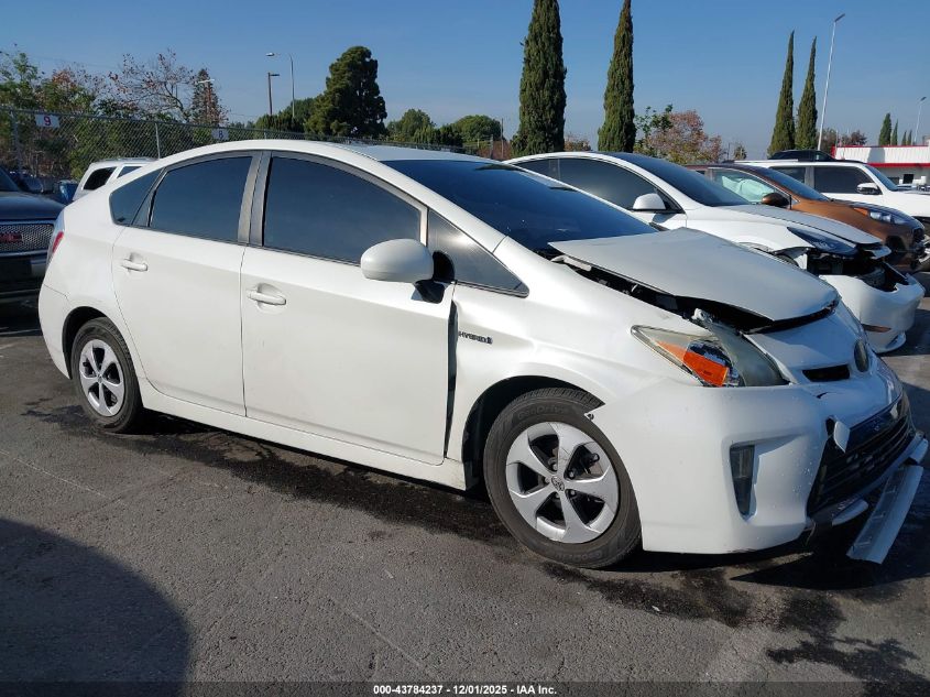 TOYOTA PRIUS THREE