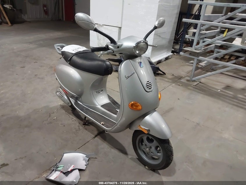 ZAPC16C1125005049 2002 Vespa C161C auction photo 1