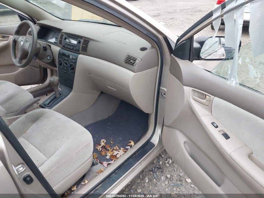2T1BR32E15C486209 2005 TOYOTA COROLLA photo no. 5