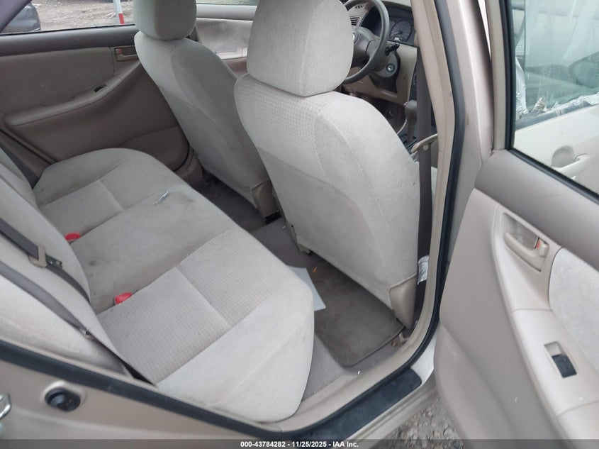 2T1BR32E15C486209 2005 TOYOTA COROLLA photo no. 8